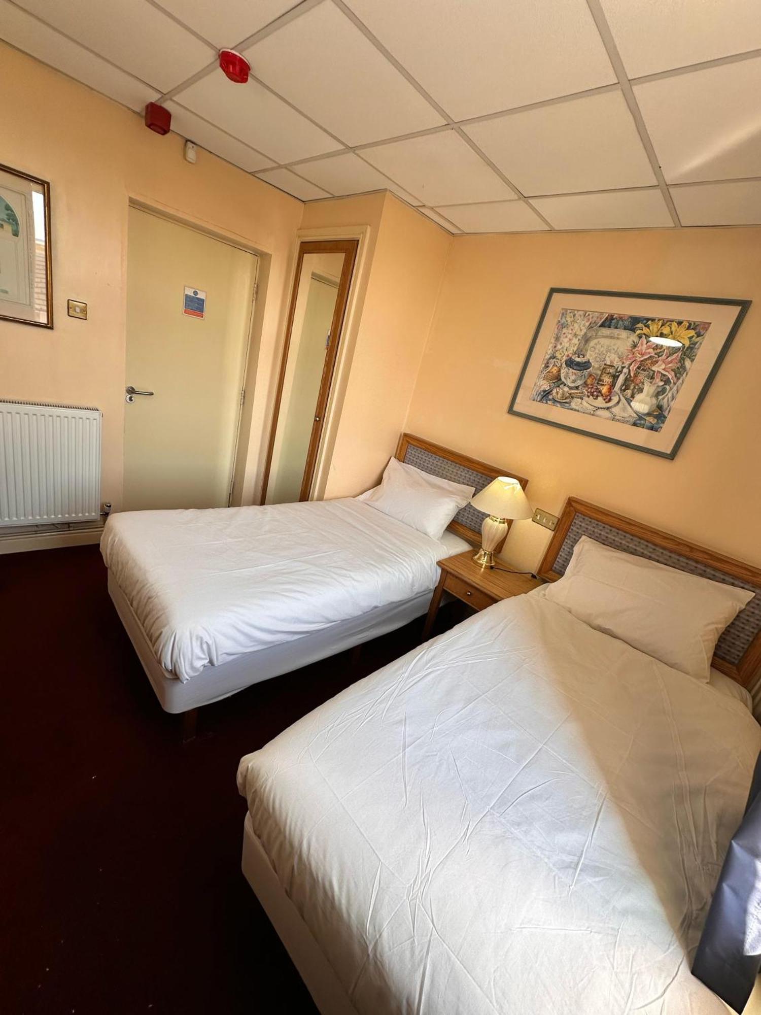 Throstles Nest Hotel Liverpool Eksteriør billede
